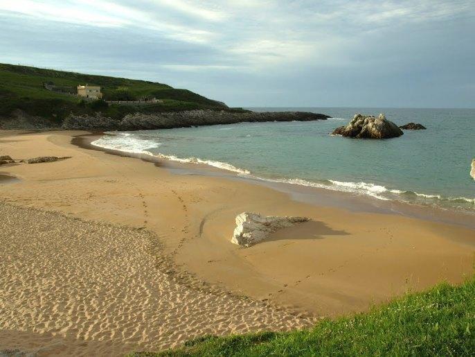 Costa Quebrada Apartamentos Soto de la Marina Kültér fotó